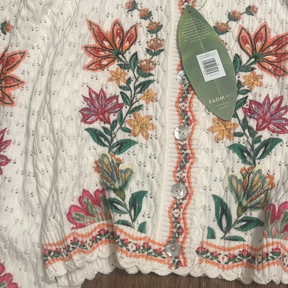 FARM Rio White Embroidered Floral Cardigan with Multicolor Flowers - Picture 10 of 10
